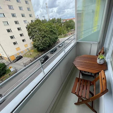Apartmán Kaunis Yksioe Parvekkeella Helsinky